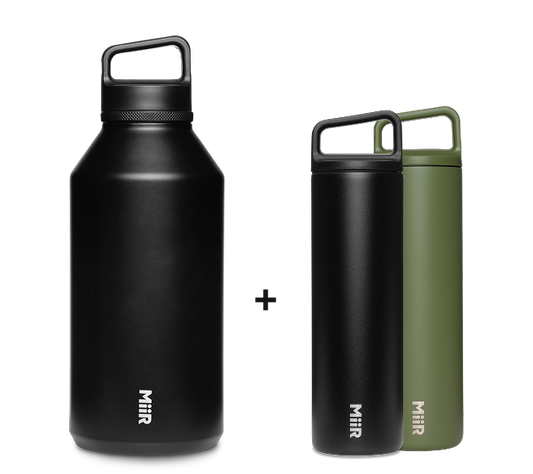 64oz-wm-bottle-2x-20oz-wm-bottles-i2 64oz-bundle-02_1_18b15d87-3696-46e8-b17a-5e1130138654.png