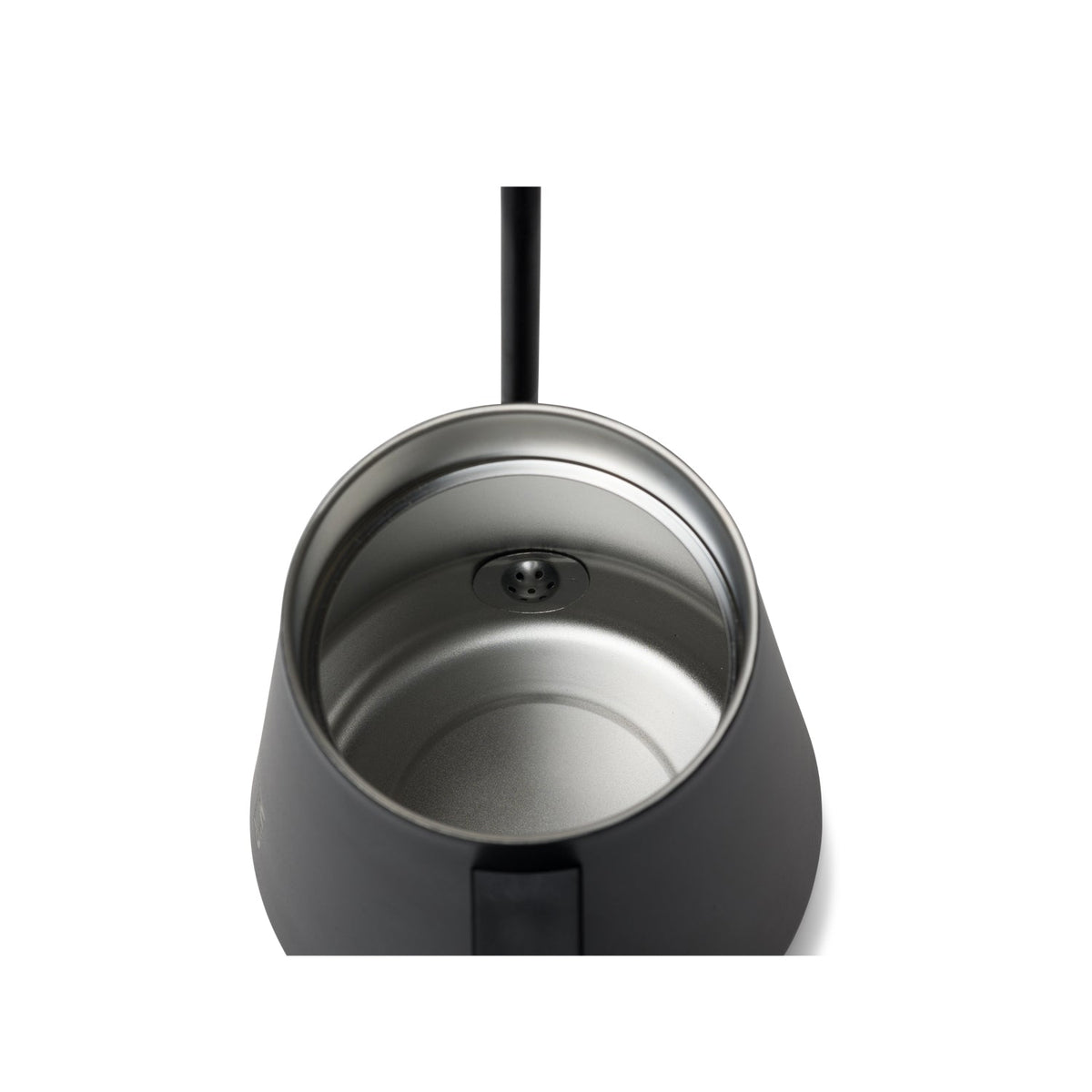 new-standard-pour-over-kettle-a6 Pour_Over_Kettle_Black_Studio_0222_Screen__POK1SNOS002.jpg