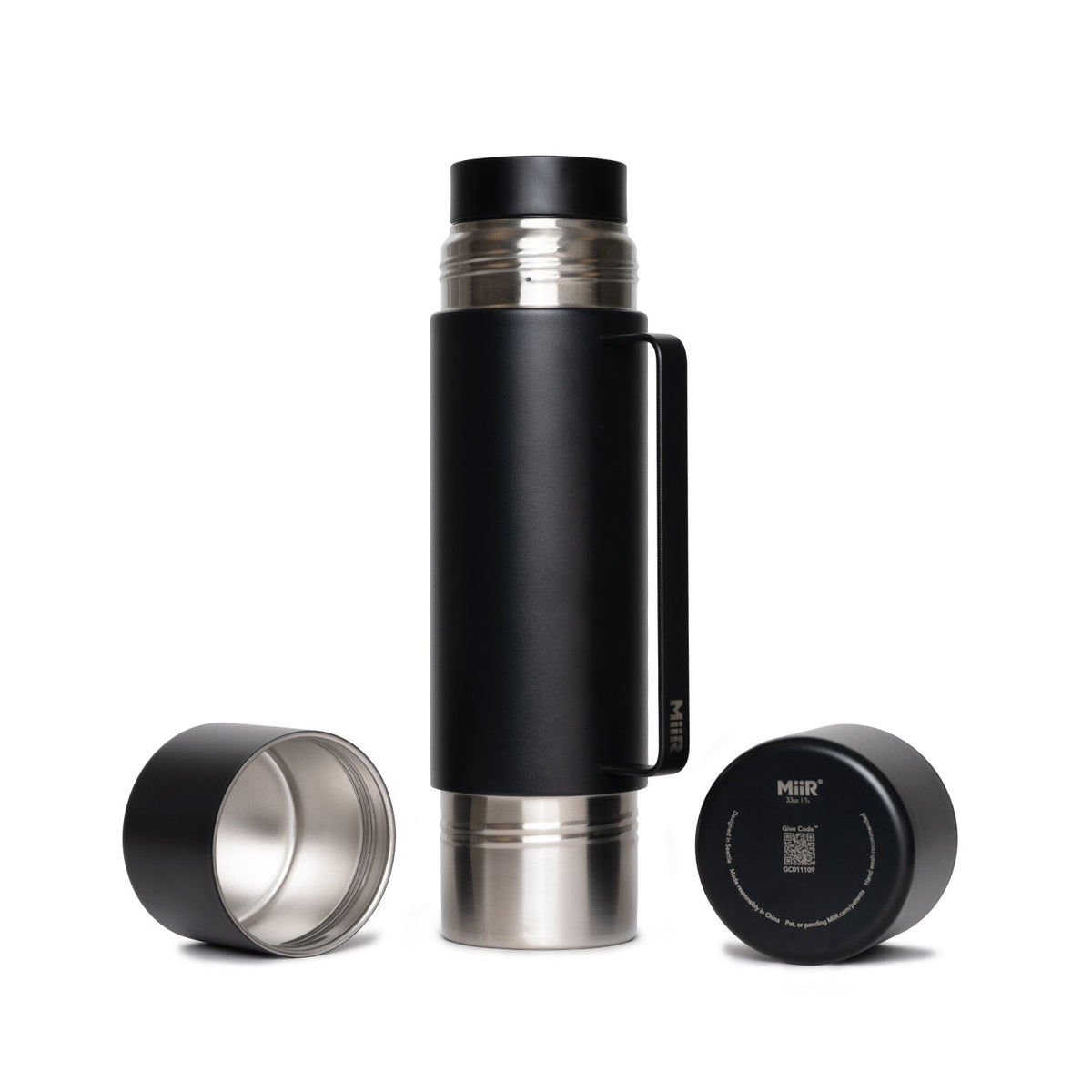 tomo-a6 Tomo_Black_Studio_0521_Cap_Staged__TOM1SV33002.jpg