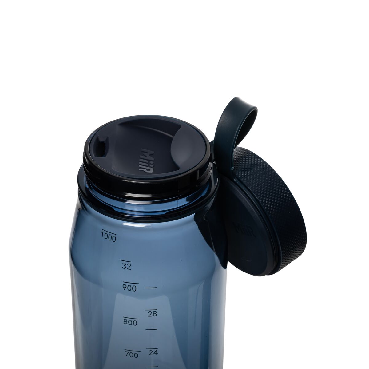 everywhere-bottle-l9 WebPDP-33oz_Everywhere_Bottle_TidalBlue__EWB1PN32215_X2Studio_TetherTwist.jpg