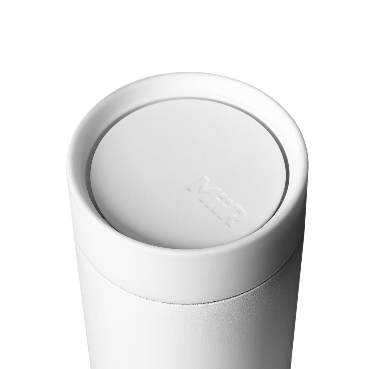 360-lid-z6 WebPDP-360_Lid_White__3602PNWM001_X2Studio_Closeup_Closed.jpg