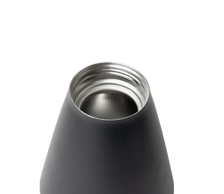 new-standard-carafe-p4 WebPDP-Carafe_Black_Studio_0722_45_Deg_Top_Off__CAR1SVOS002.jpg