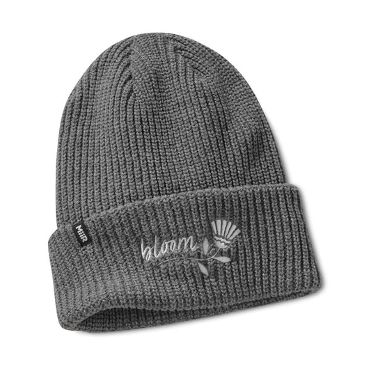 jodie-williams-beanie-n6 WebPDP-Jodie_Williams_Poly_Rib_Beanie_Basal_Gray_Studio_BNE002400OS.jpg