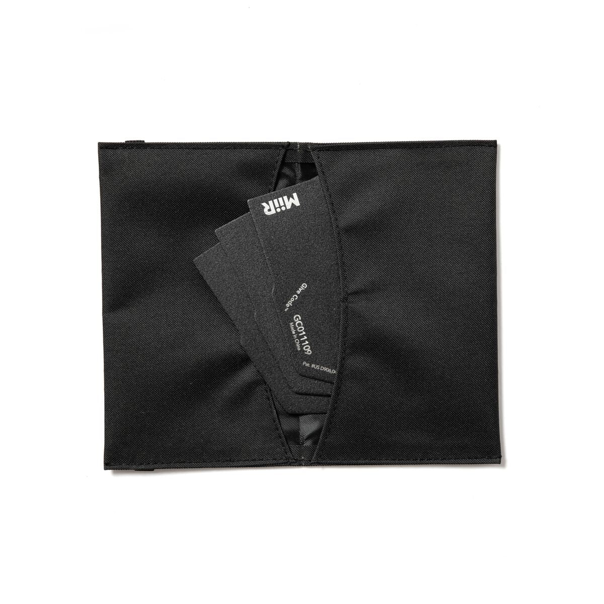 pourigami-n2 WebPDP-Pourigami_Black_Case__POG2SN00002_Studio_Open.jpg