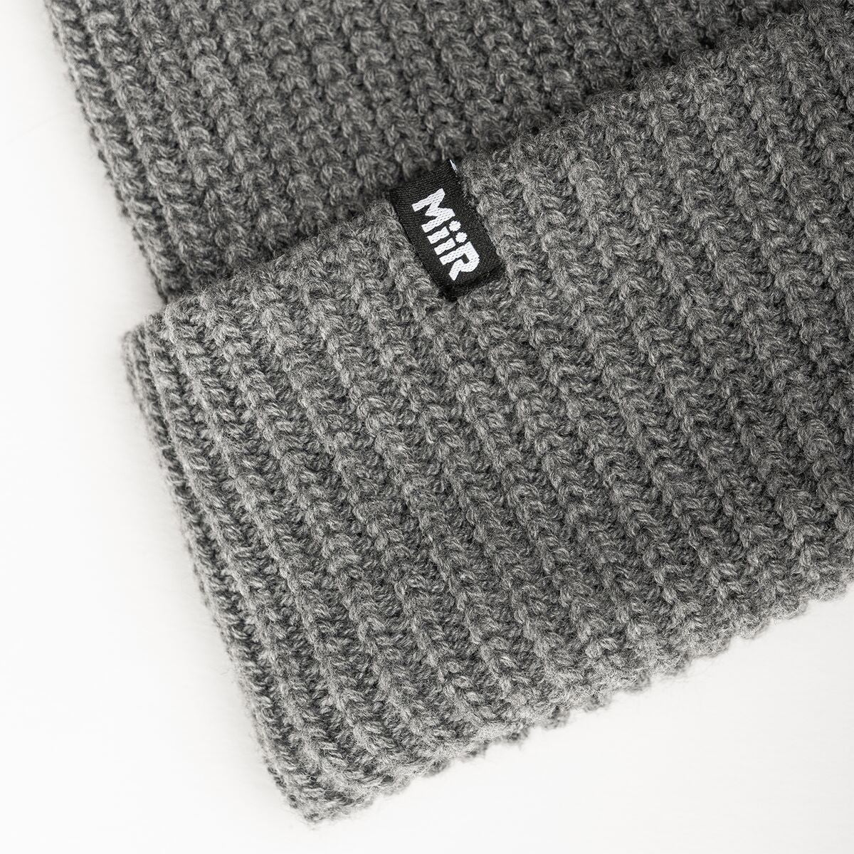 recycled-poly-rib-beanie-f7 WebPDP-RecycledPolyRibBeanie_Studio_TagDetail_GrayHeather__BNE002202OS.jpg