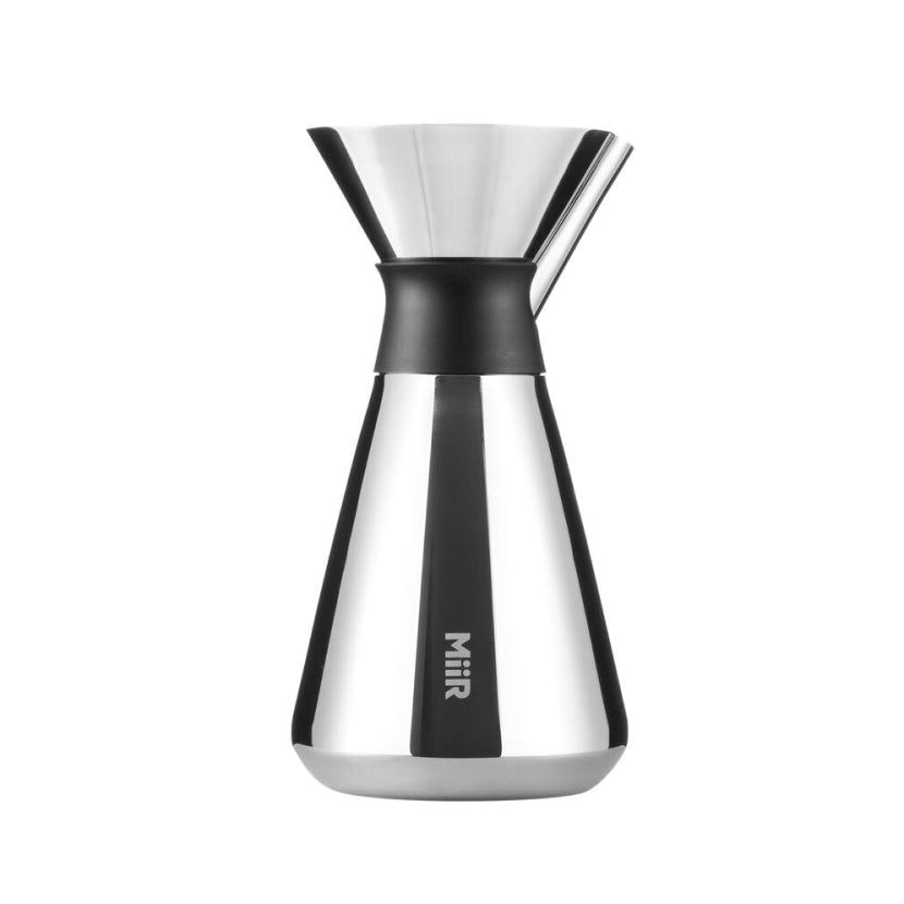 new-standard-carafe-p4 Web_PDP-Polished_Stainless_Carafe_33oz_SS_Studio_X2_07182024_Front_CAR1SVOS005_1_2.jpg