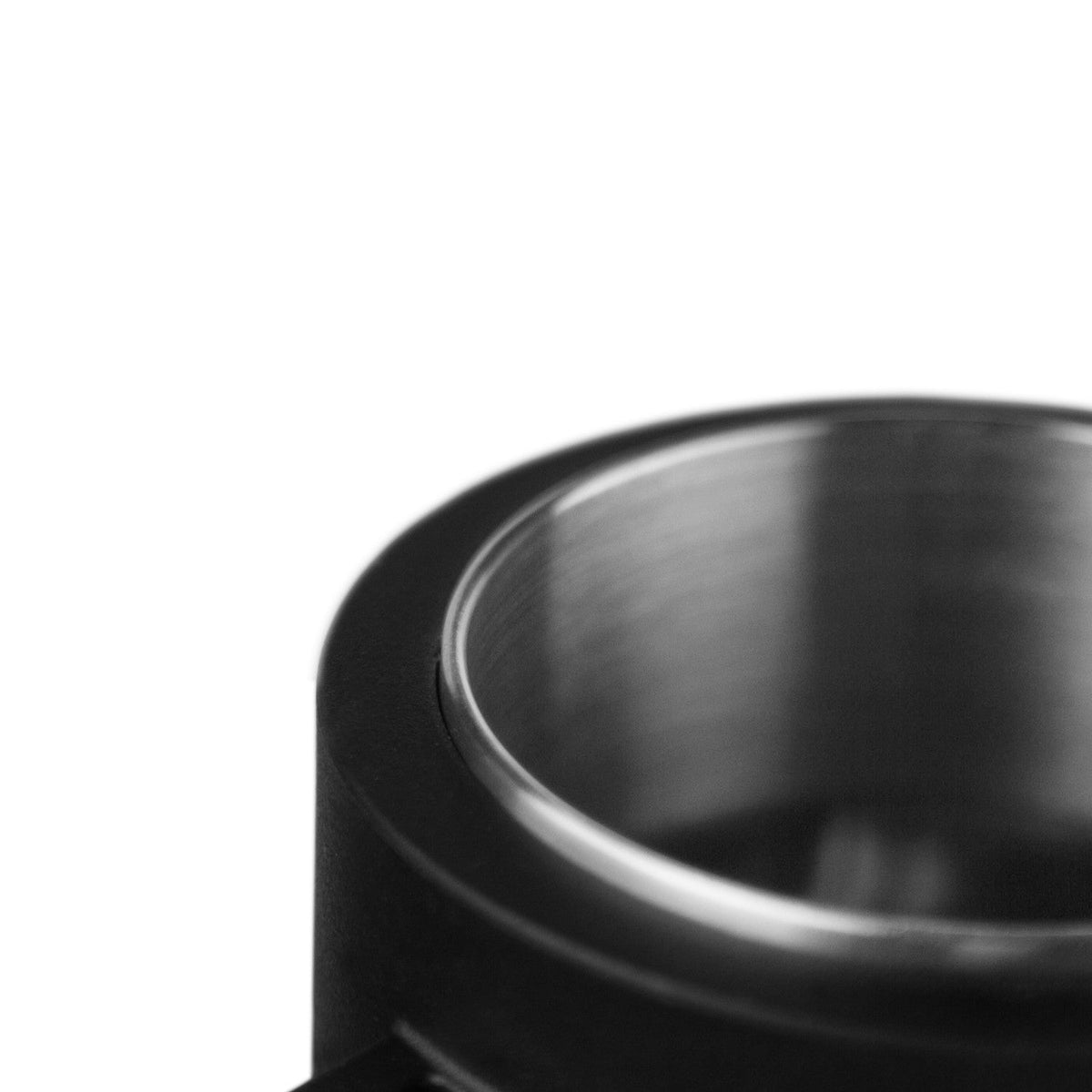 64oz-growler-l5 growlerdetail4_fb0f0b7d-3e89-4075-9191-31341ec4c1c0__402220.jpg